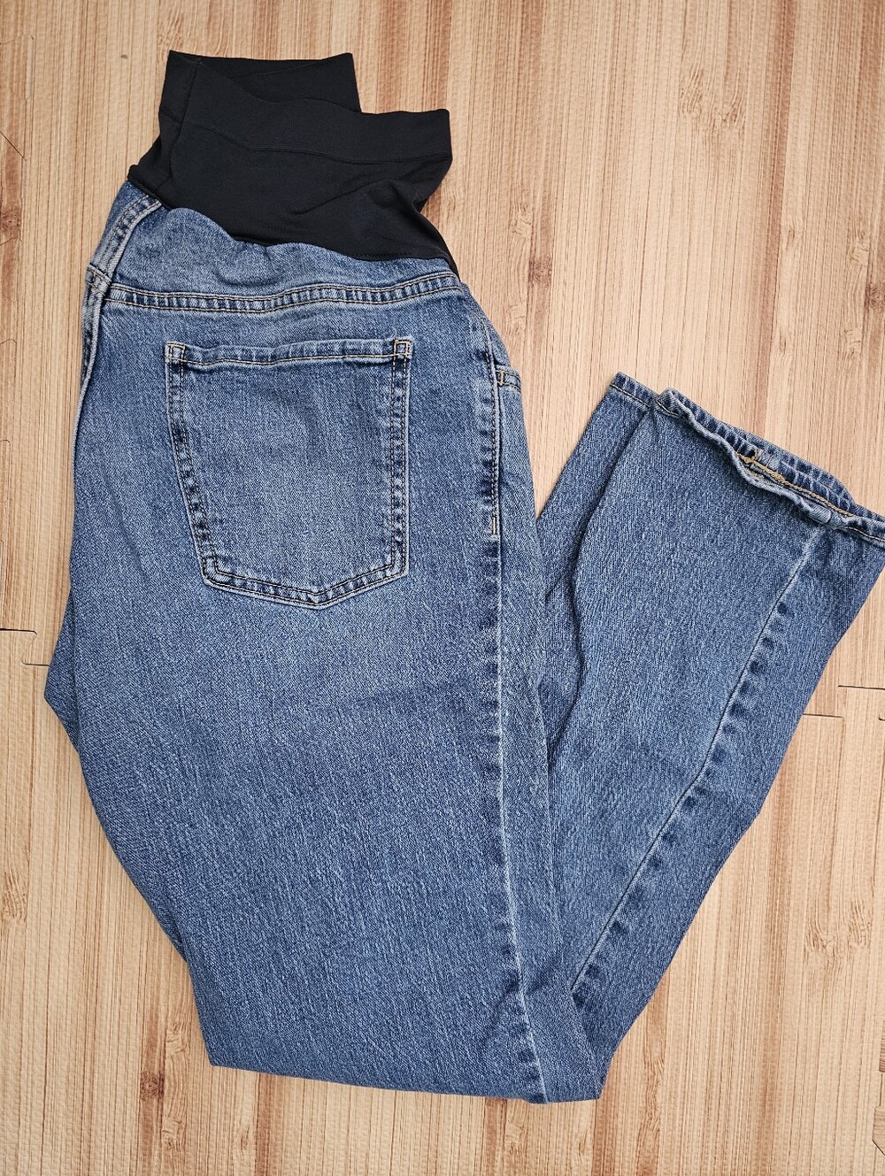Old Navy Maternity Boyfriend Jeans Size 6